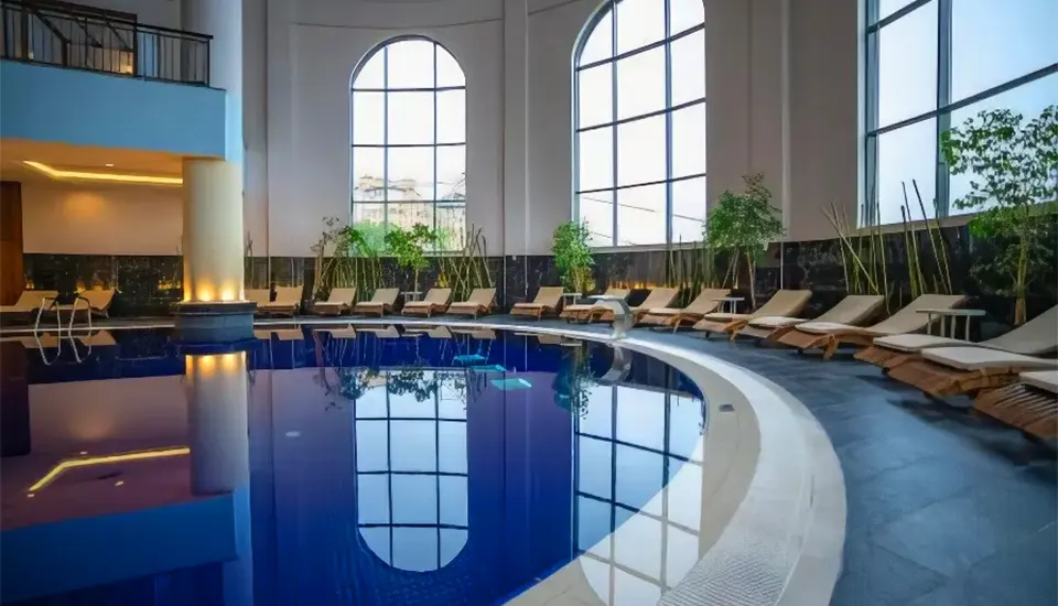 هتل رکسوس کراسنایا پولیانا سوچی